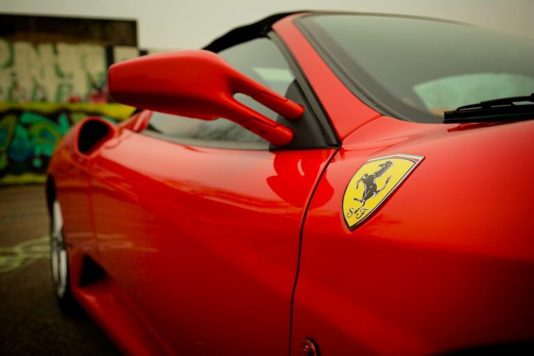 Ferrari - sport i luksus