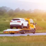 Pomoc drogowa na A8 pod Wrocławiem podczas holowania auta